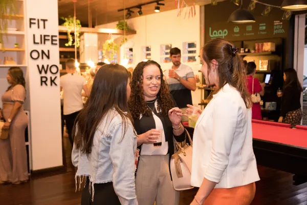 Advogados em reunião